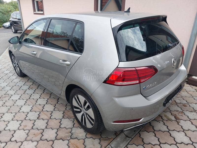 Volkswagen Golf 7 E