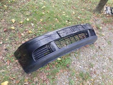 Prednji branik za Volkswagen Golf 5