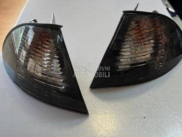 Migavac Crni zatamnjen E46 za BMW 315, 316, 318 ... od 1998. do 2001. god.