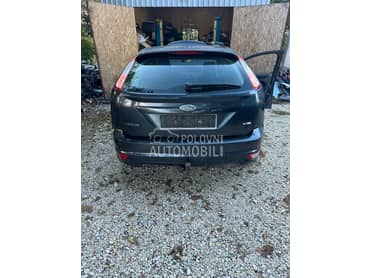 staklo gepeka za Ford Focus od 2008. do 2010. god.