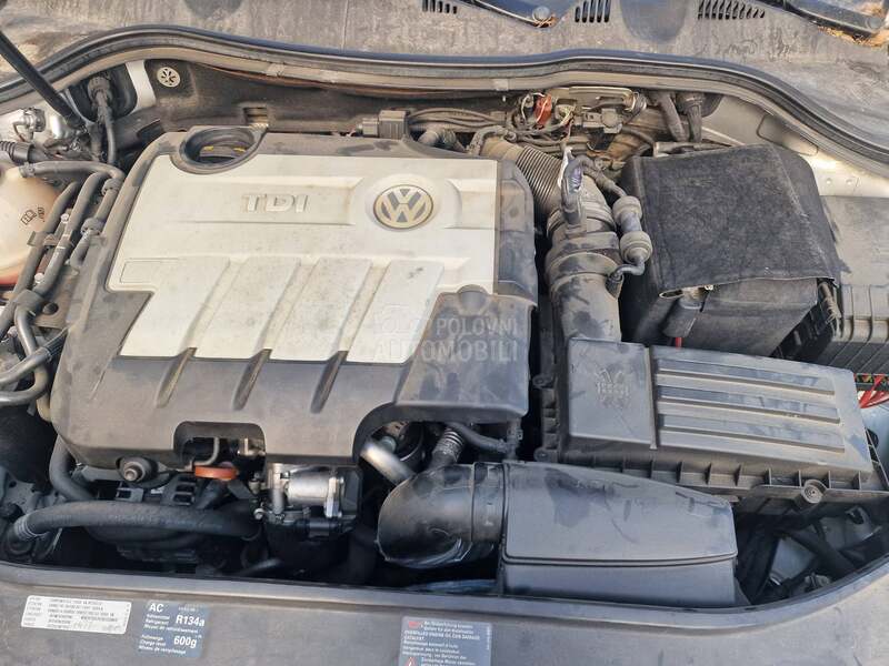 Volkswagen Passat B6 2008. god. -  kompletan auto u delovima