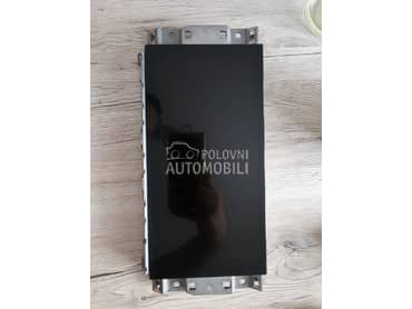 multinedija za Audi A3