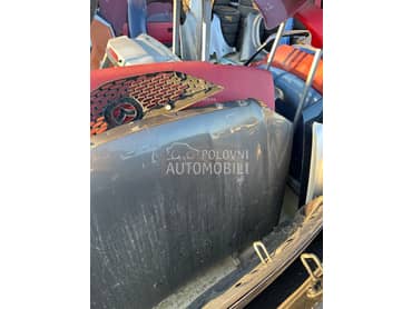 Hauba za Mazda Tribute od 2001. do 2003. god.