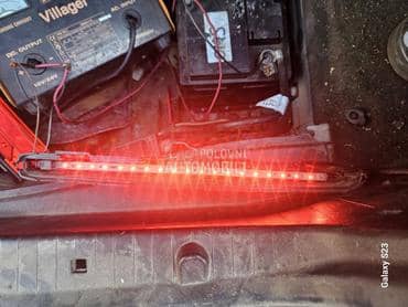 W211 Delovi Treci Stop za Mercedes Benz E Klasa od 2002. do 2008. god.