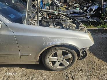 E Klasa W211 Desni Blatobran za Mercedes Benz E Klasa od 2002. do 2009. god.
