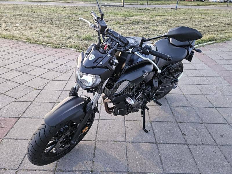 Yamaha mt 07    mt07