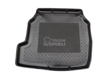 Kadica za gepek tip 1 za Renault Latitude od 2011. do 2015. god.