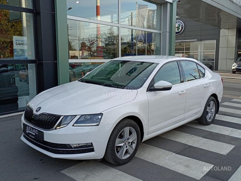 Škoda Octavia 1.6 TDI Style DSG