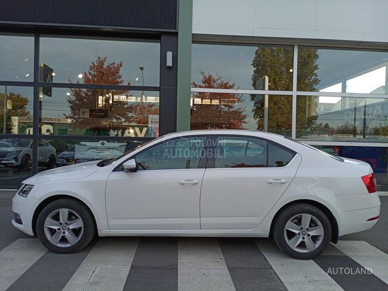 Škoda Octavia 1.6 TDI Style DSG