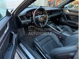 Porsche 911 Turbo S Ceramic slika 17