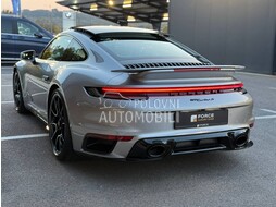 Porsche 911 Turbo S Ceramic slika 4