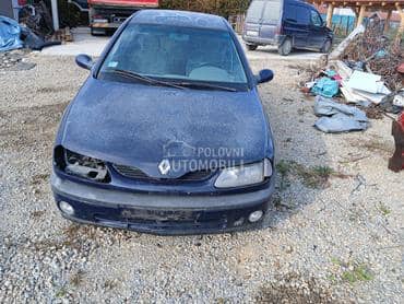 Renault Laguna -  kompletan auto u delovima