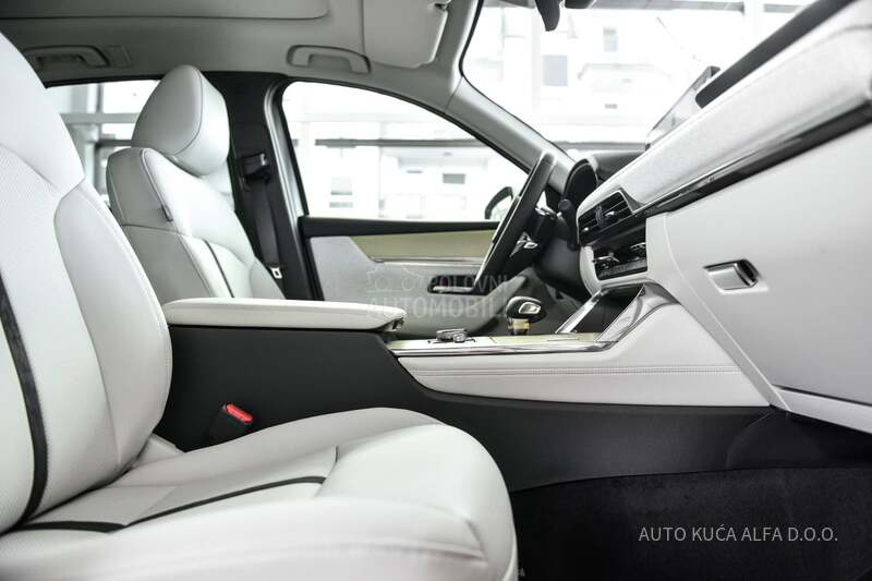 Mazda CX-60 3.3 8AT Takumi Plus