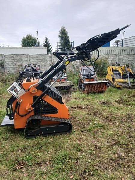 RIPPA mini utovarivac