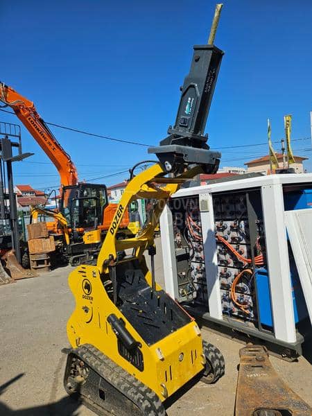 RIPPA mini utovarivac