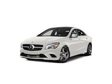 Mercedes Benz CLA Klasa -  kompletan auto u delovima