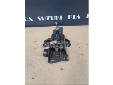 nosac motora levi AT za Hyundai ix35