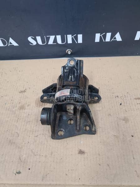 nosac motora levi AT