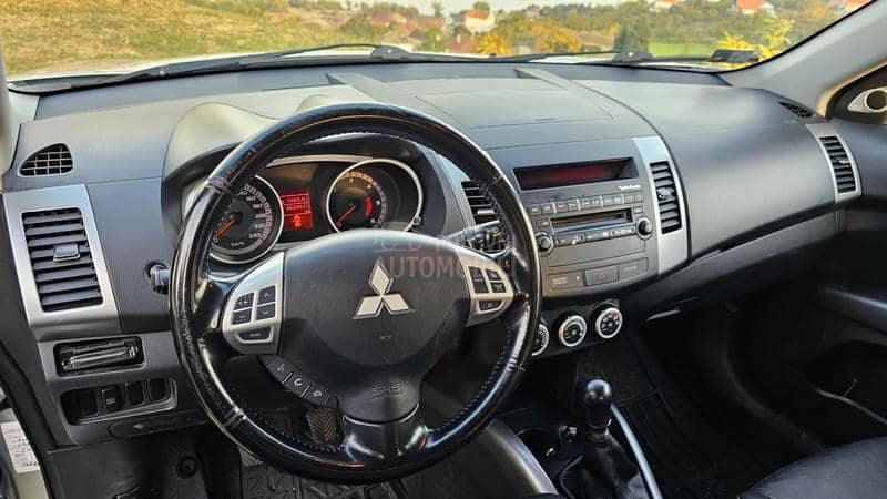 Mitsubishi Outlander 2.0 tdi