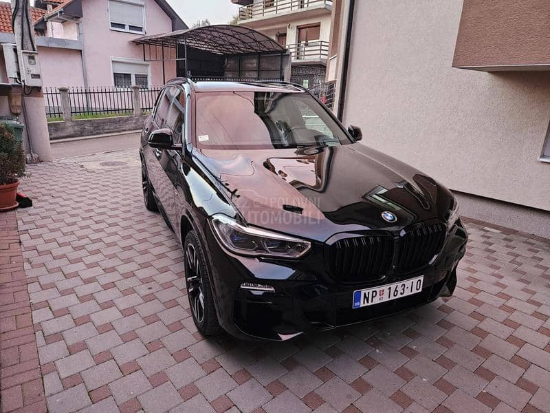 BMW X5 3.0d M-Paket VAZDUH