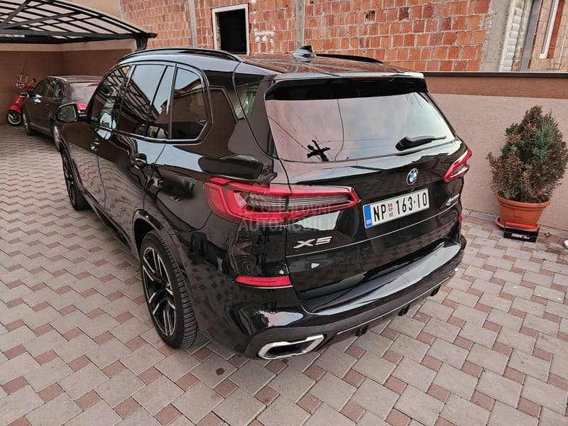 BMW X5 3.0d M-Paket VAZDUH