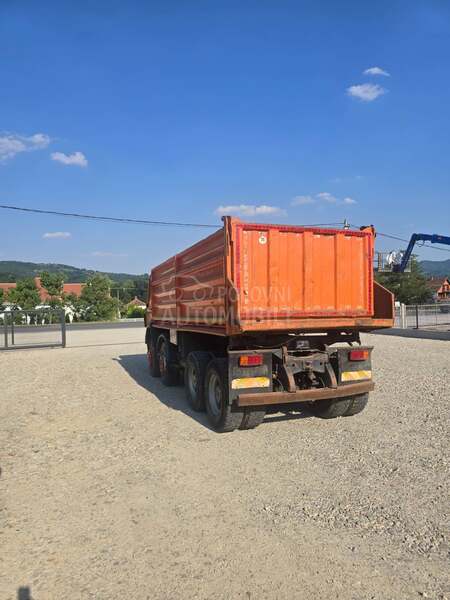 Mercedes Benz 3535