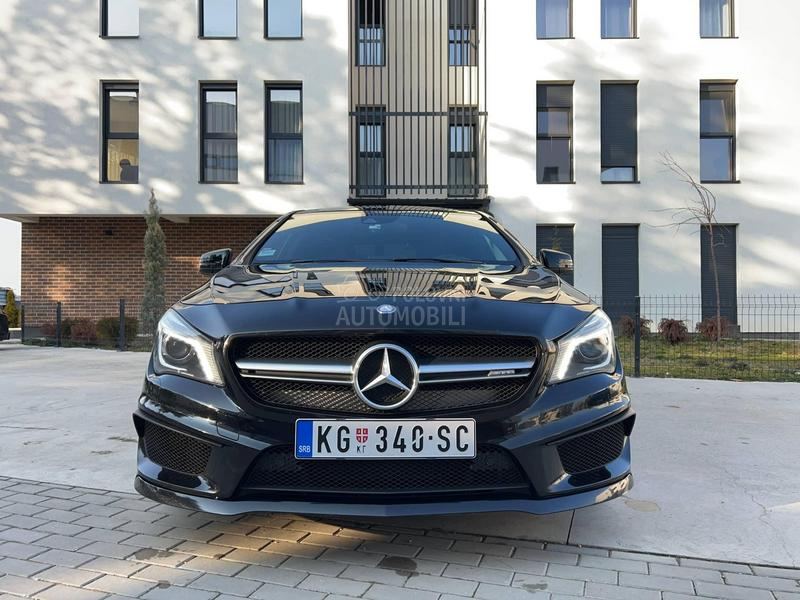 Mercedes Benz CLA 45 AMG 