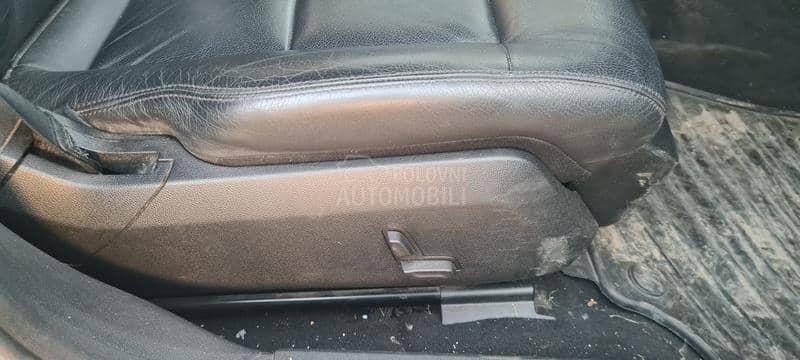 Mercedes Benz E 200 W212 2011. god. -  kompletan auto u delovima