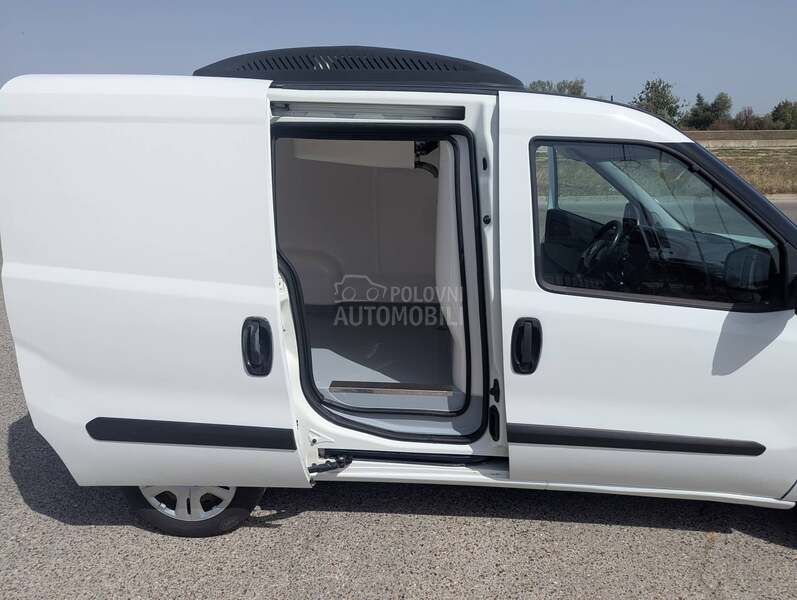 Fiat Doblo 220V, klima, bočna vrata