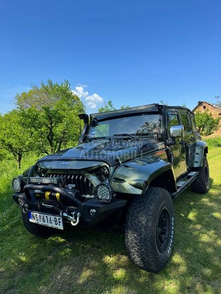Jeep Wrangler Sahara