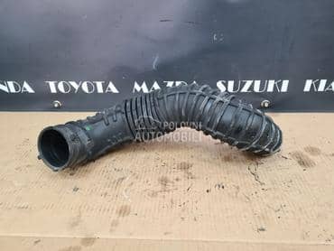 usisno crevo motora 2,0 crdi za Hyundai ix35