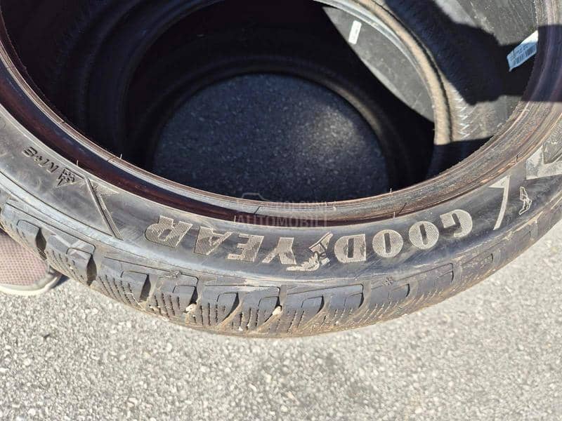 Goodyear 315/30 R22 Zimska