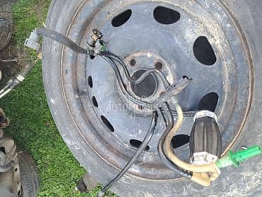 pumpica za Peugeot 206