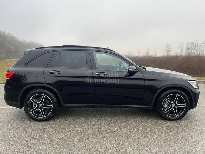 Mercedes Benz GLC 300 AMG,PANO