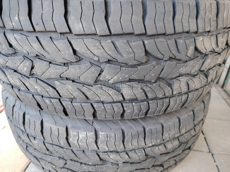 Dunlop 265/60 R18 Letnja