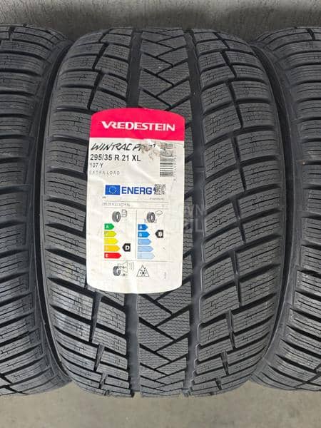 Vredestein 295/35 R21 Zimska