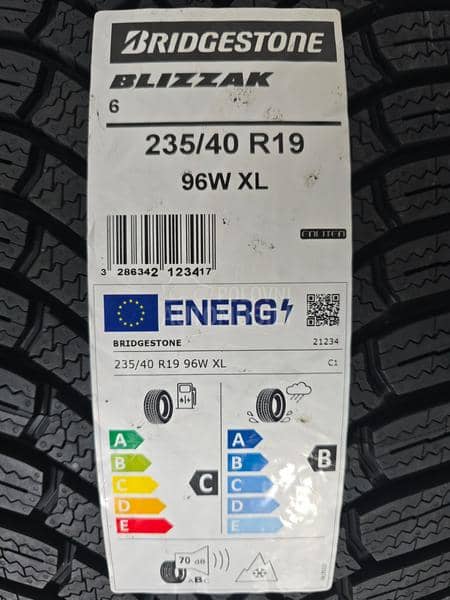 Bridgestone 235/40 R19 Zimska