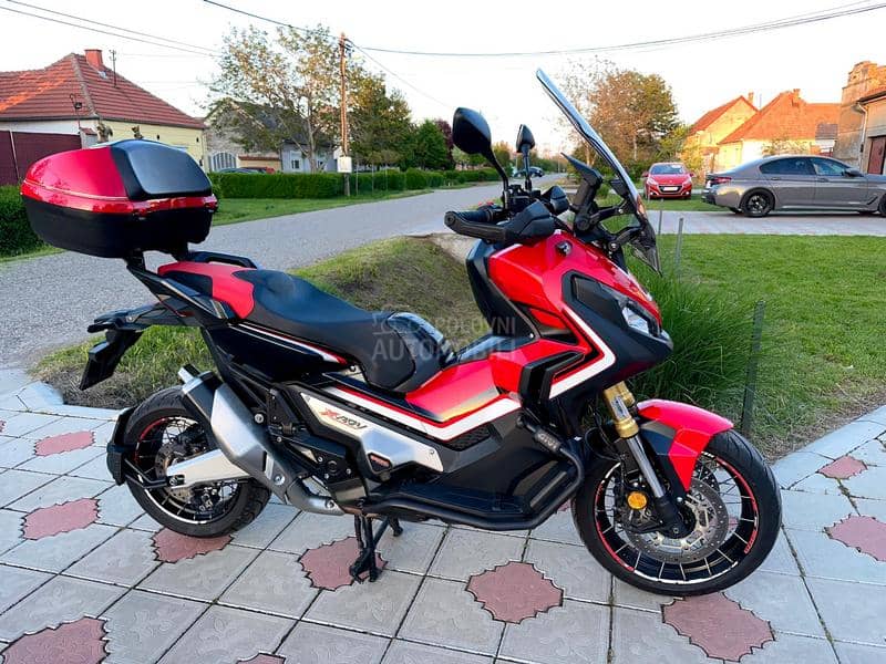 Honda X adv 750