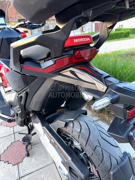 Honda X adv 750