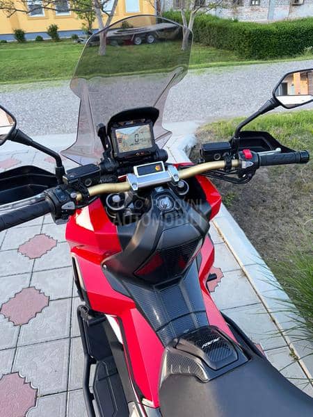 Honda X adv 750