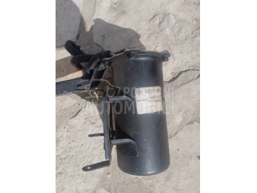 Kuciste filtera goriva za Volkswagen Golf 5