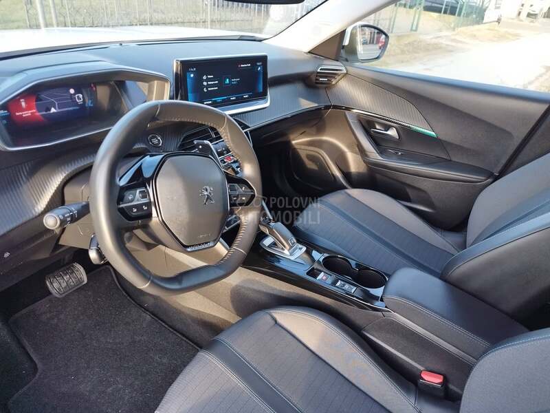 Peugeot 2008 1.5 BLUEHDI ALLURE