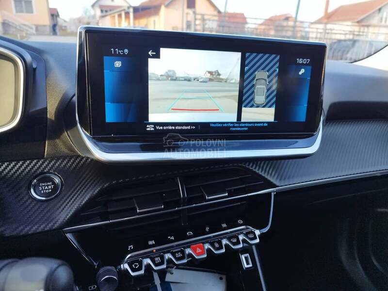 Peugeot 2008 1.5 BLUEHDI ALLURE