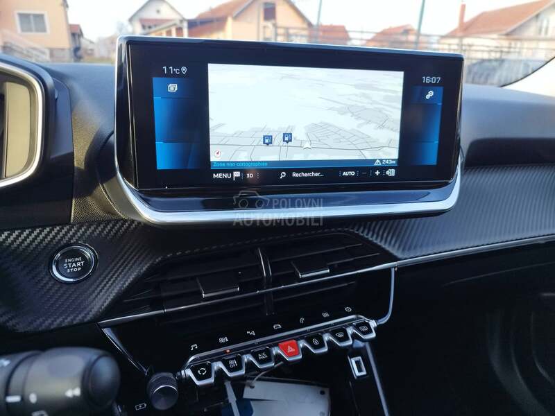 Peugeot 2008 1.5 BLUEHDI ALLURE