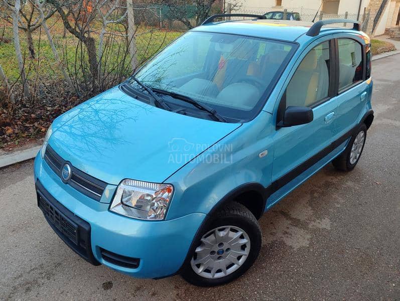 Fiat Panda 1.2 8 v.  4x4 CH