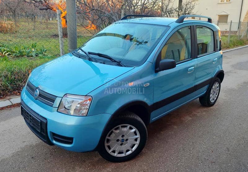 Fiat Panda 1.2 8 v.  4x4 CH