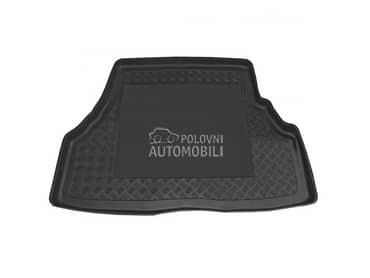 Kadica za gepek liftback za Toyota Avensis od 1997. do 2003. god.