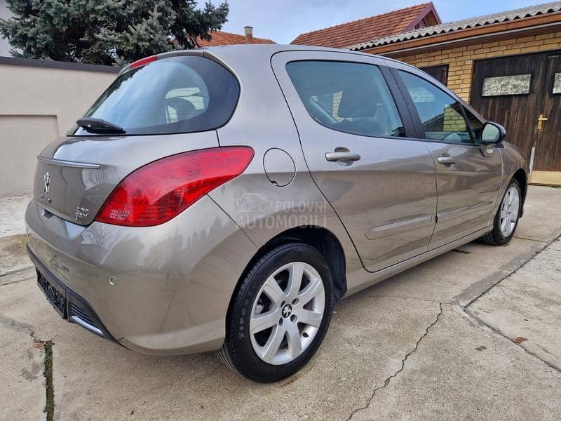 Peugeot 308 1.6 e-hdi AUT.