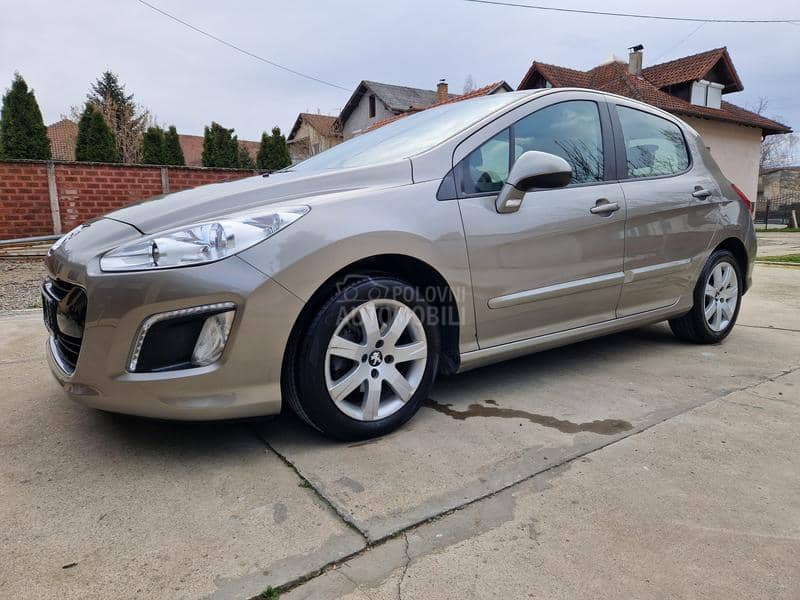 Peugeot 308 1.6 e-hdi AUT.