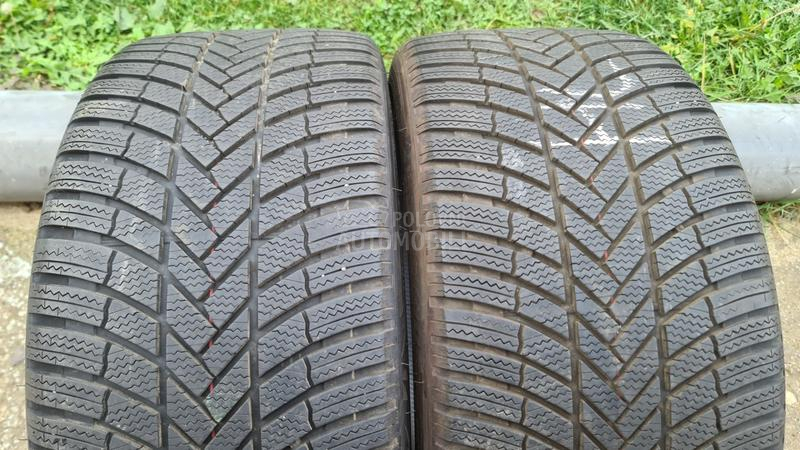 Bridgestone 275/35 R21 Zimska